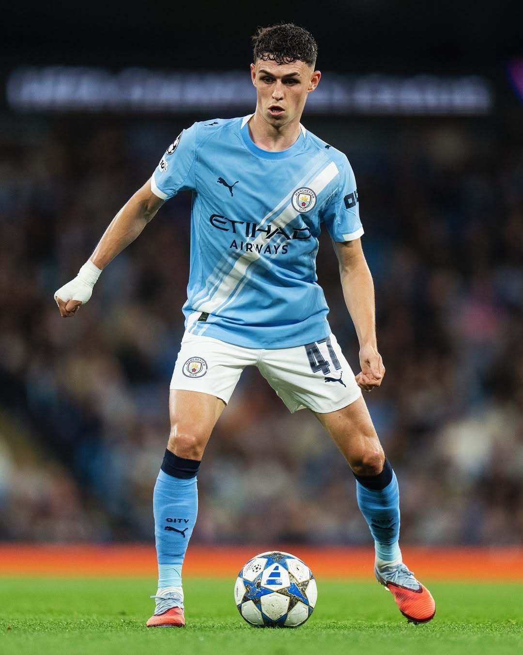 将皮球轻巧, 拉看来